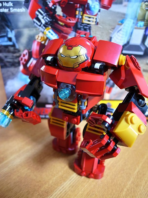 レゴ 正規 76031 ハルクのバスタースマッシュ アイアンマン 新品